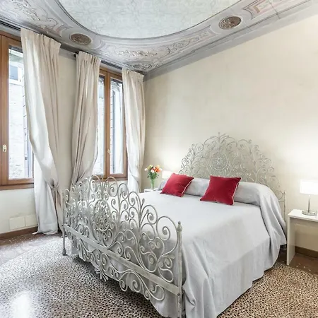 Ca' Dei Diamanti Grand Canal * البندقية
