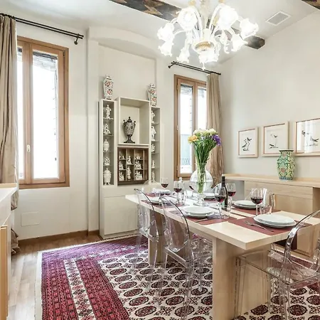 Ca' Dei Diamanti Grand Canal Apartment Venice