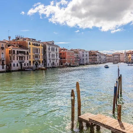 Ca' Dei Diamanti Grand Canal Apartment