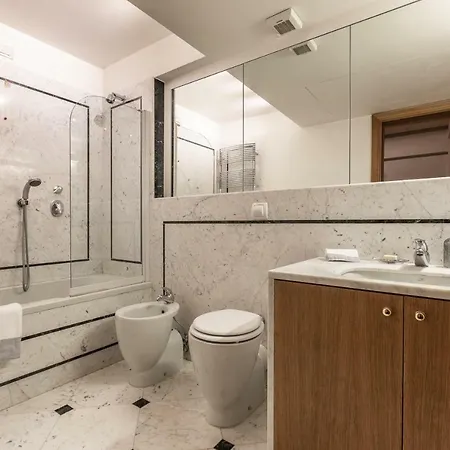 Ca' Dei Diamanti Grand Canal Apartment Venice